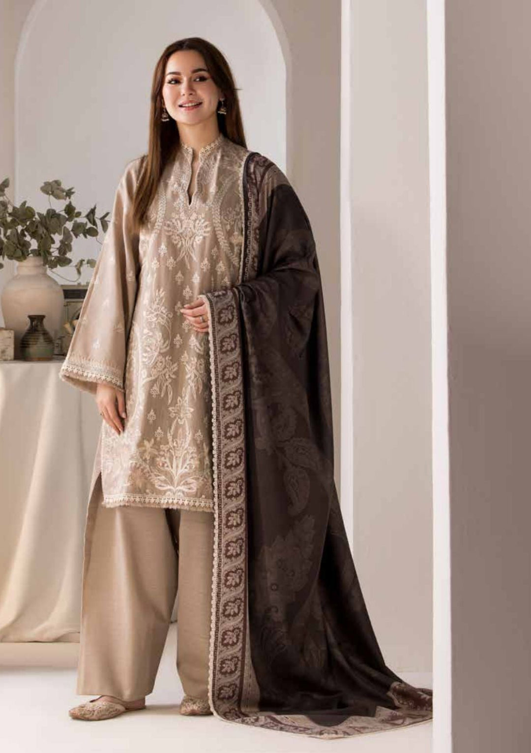 LAWN - 3PC EMBROIDERED SHIRT WITH DIGITAL PRINTED JACQUARD DUPATTA - 5178